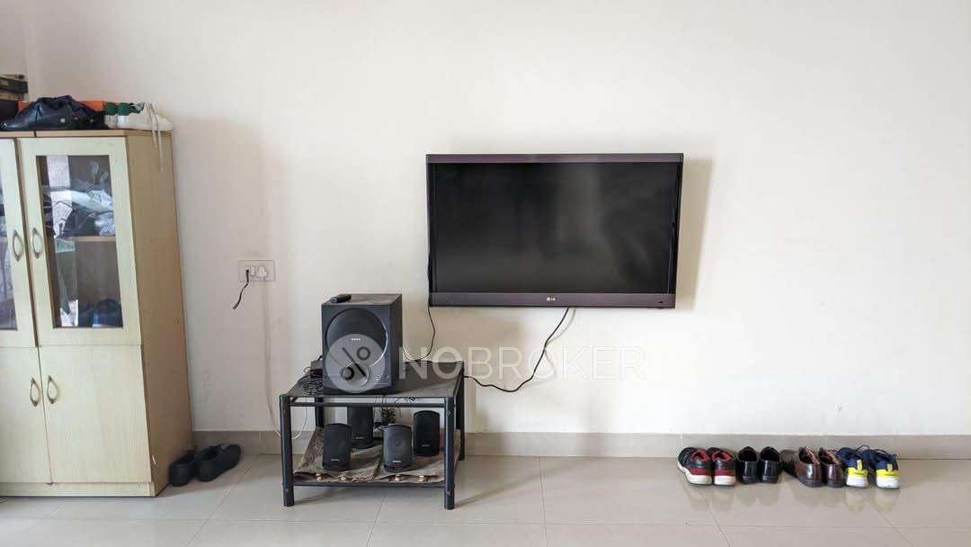 Shared Room for Male In 2 BHK  In Cosmos Society In Hadapsar