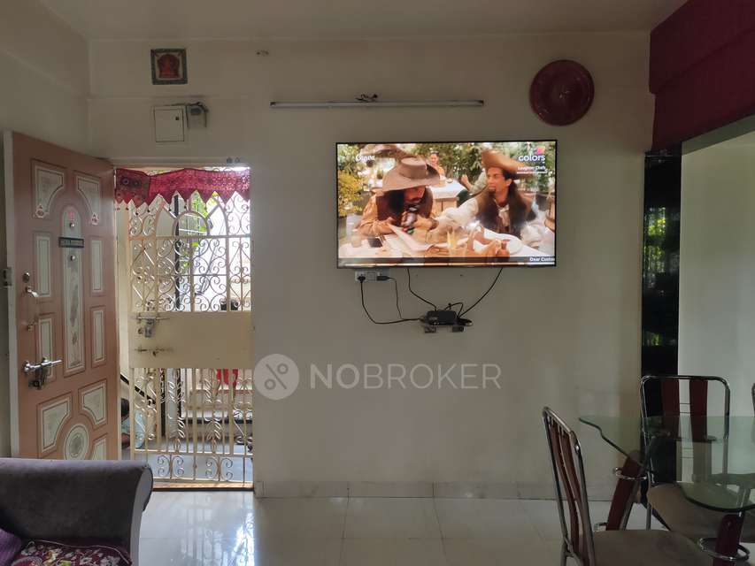 2 BHK Flat In Laxmipark Apartment For Sale  In Vishrantwadi