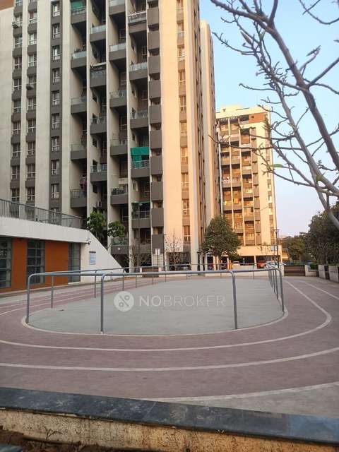 2 BHK Flat In Kolte Patil Little Earth for Rent  In Kiwale