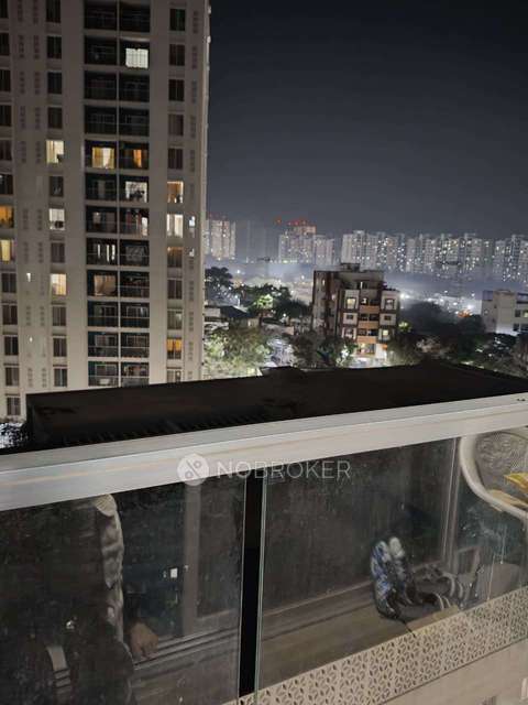 Shared Room for Male In 2 BHK  In Megapolis Saffron In Hinjawadi, 