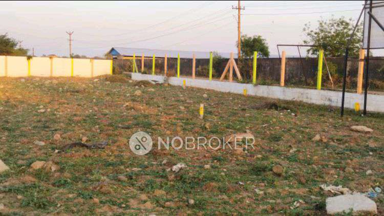 Plot For Sale  In Paruthipattu