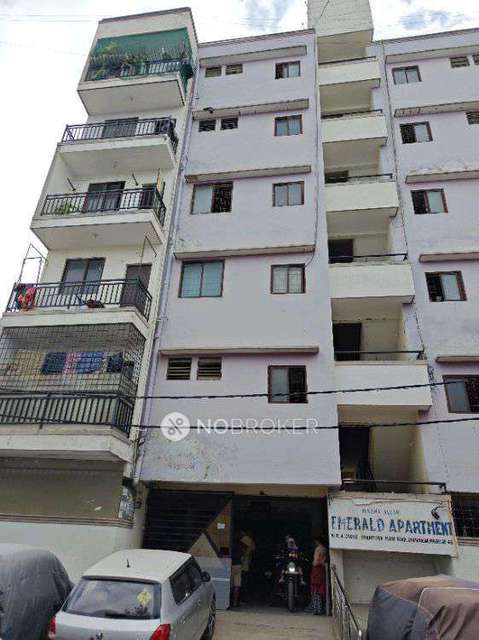 2 BHK Flat In Emerald Apartment For Sale  In Kadugondanahalli