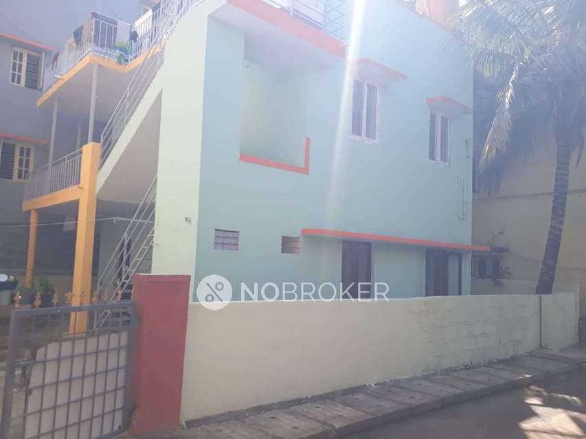 Shared Room for Male In 2 BHK  In Kadugodi