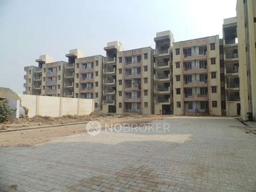 3 BHK Flat In Ekta Apartment for Rent  In Siraspur