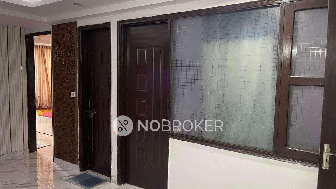 2 BHK Flat In Ozone Apartment For Sale  In Sector 104