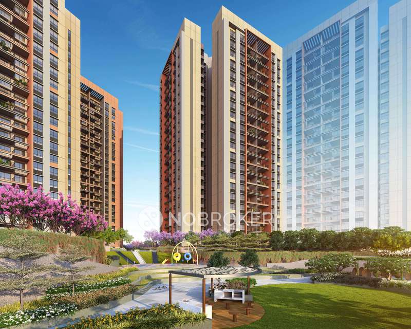 Single Room for Female In 3 BHK  In Shapoorji Paloonji Sensorium In Hinjewadi