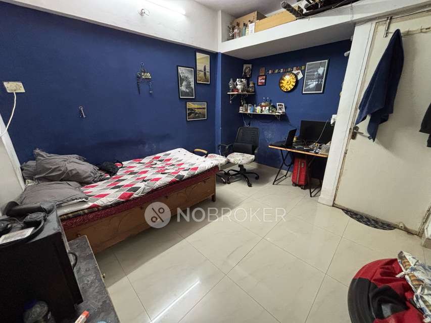 2 BHK Flat In Alankar Co-operative Housing Society for Rent  In Alankar Shopping Complex