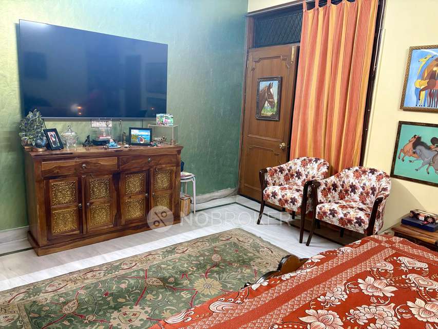 3 BHK Flat In Kailash Colony, Greater Kailash 1 For Sale  In Greater Kailash