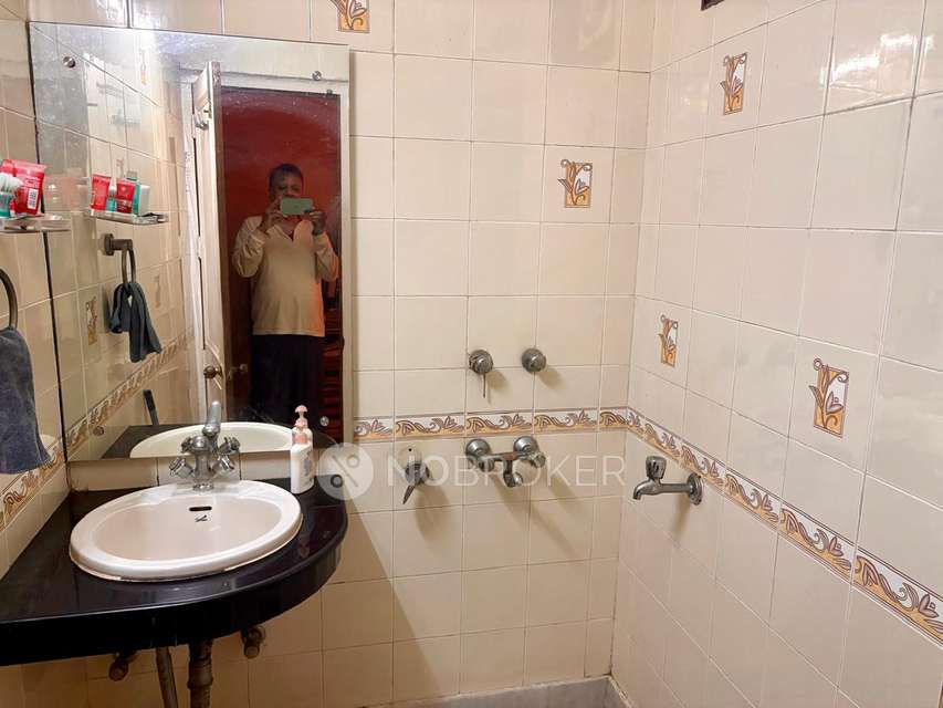 3 BHK Flat In Kailash Colony, Greater Kailash 1 For Sale  In Greater Kailash