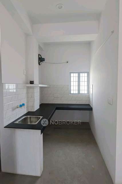 PG for Boys in Peepal Chowk Mandir