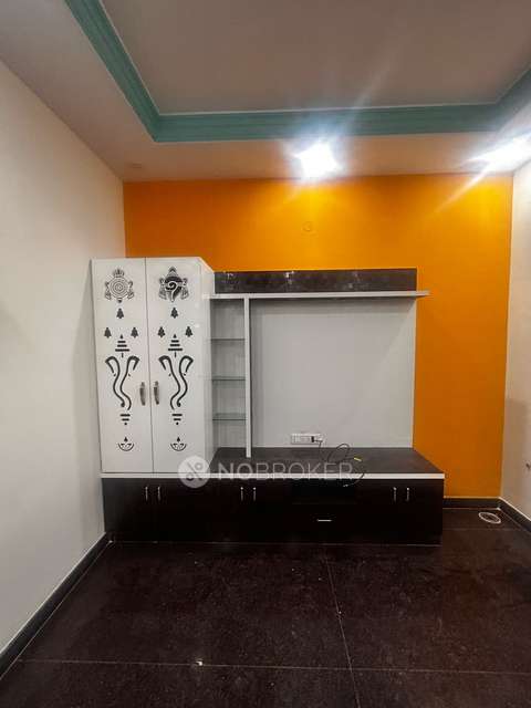 Single Room for Female In 2 BHK  In Subramanya Nilayam In Muneshwara Layout