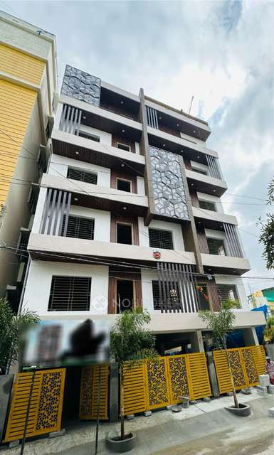 4+ BHK Flat For Sale  In Koti Hosahalli