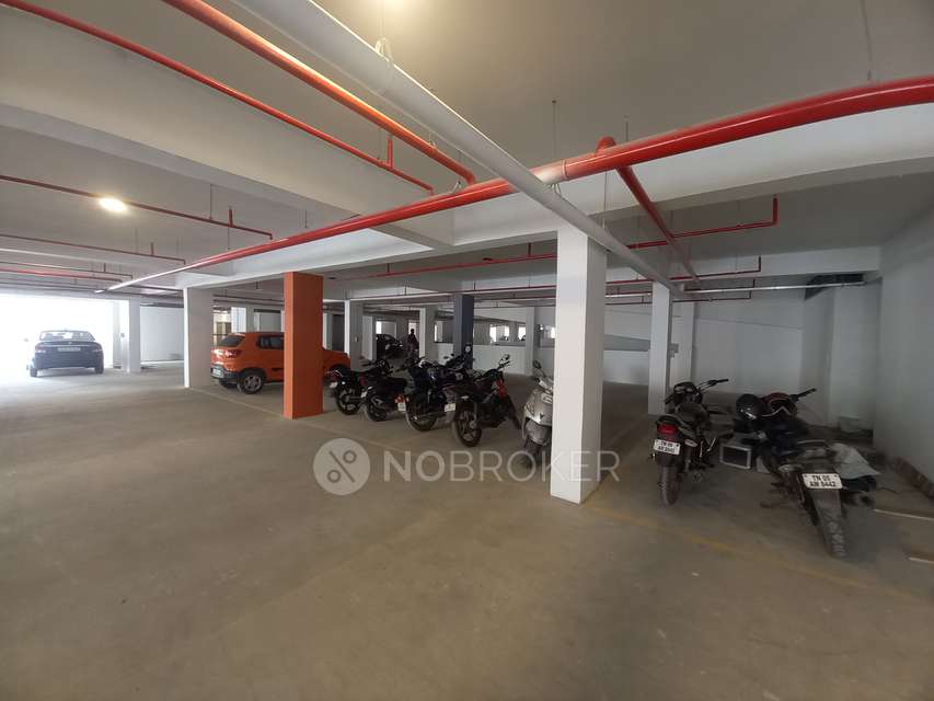 4 BHK Flat In Radiance Majestic, Valasaravakkam  For Sale  In Valasaravakkam 