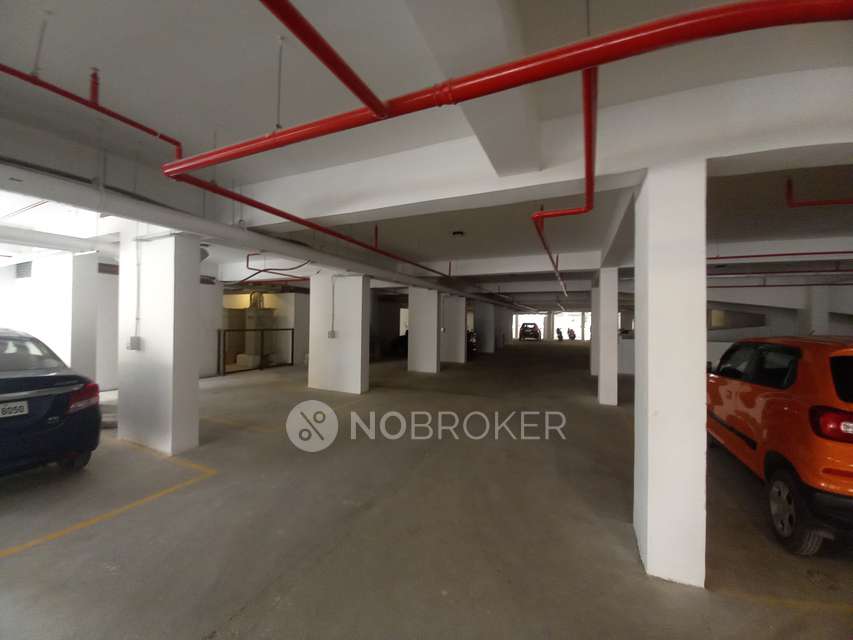 4 BHK Flat In Radiance Majestic, Valasaravakkam  For Sale  In Valasaravakkam 