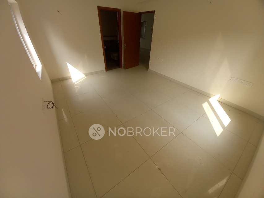 4 BHK Flat In Radiance Majestic, Valasaravakkam  For Sale  In Valasaravakkam 