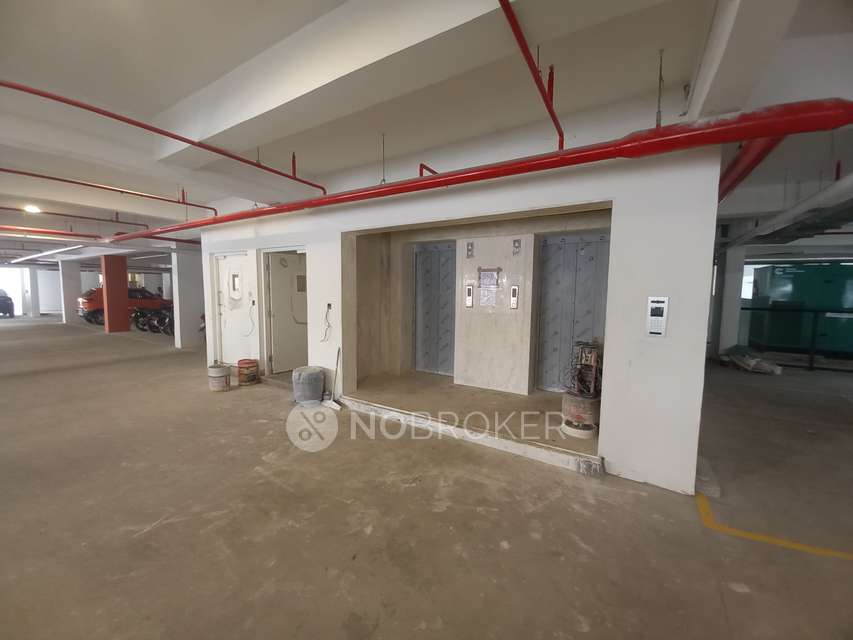 4 BHK Flat In Radiance Majestic, Valasaravakkam  For Sale  In Valasaravakkam 