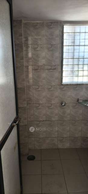 1 BHK Flat In Aakar Apartment for Rent  In Malad East