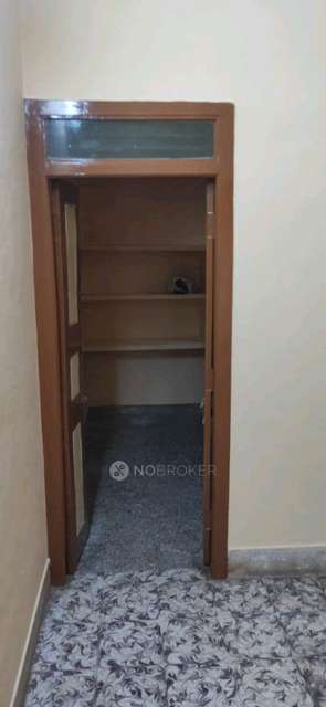 2 BHK Flat In No Name For Sale  In Triplicane