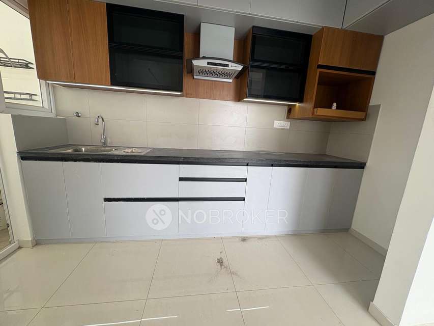 1 BHK Flat In Godrej Park Retreat, Sarjapur for Rent  In Chikkakannalli