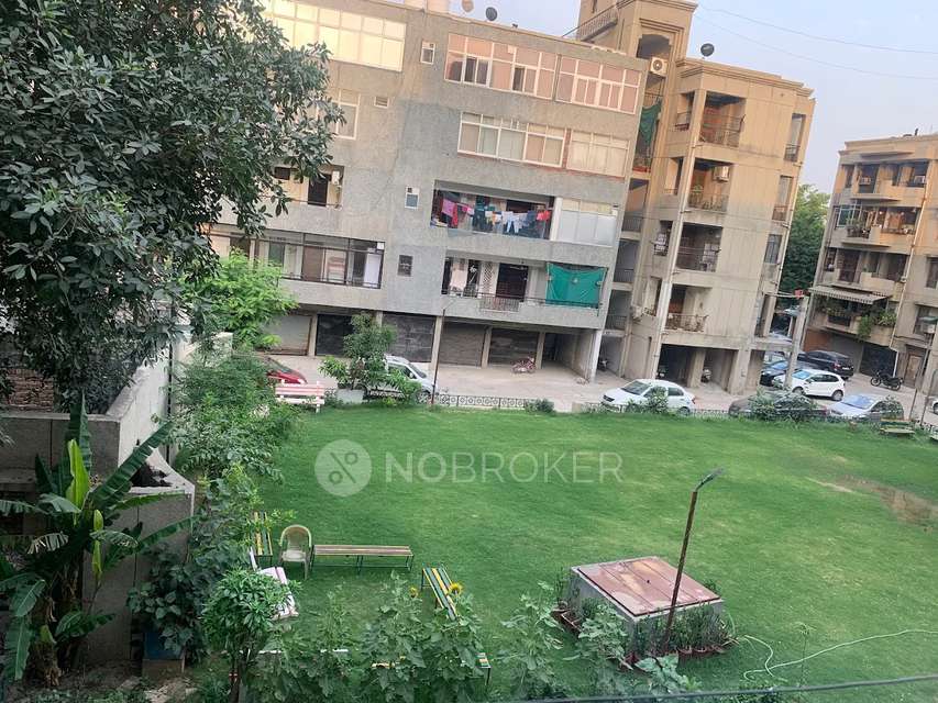 1 RK Flat In Hewo Apartments, Sector 16a for Rent  In Sector 16a