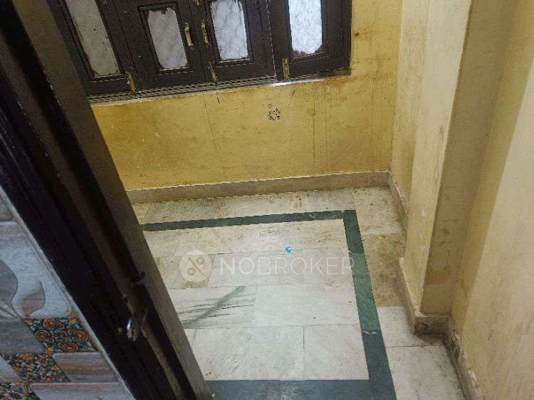 1 RK House for Rent  In Rani Bagh