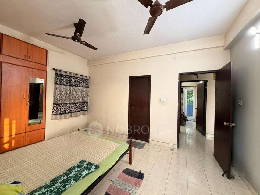 2 BHK Flat In Bhashiyam Navrathna Apartments  For Sale  In Thiruneermalai Main Road