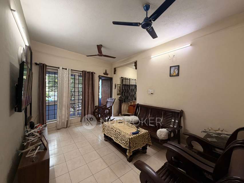 2 BHK Flat In Bashyam Navaratna For Sale  In Chrompet