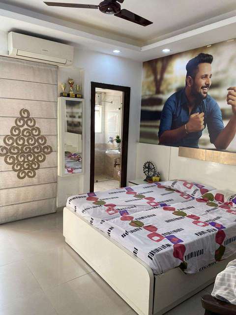 4 BHK Flat In Palm Olympia For Sale  In Gaur City 2