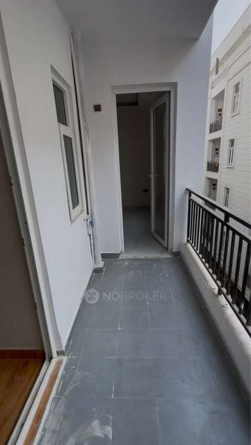 3 BHK Flat In The Grand Eatate For Sale  In The Grand Estate