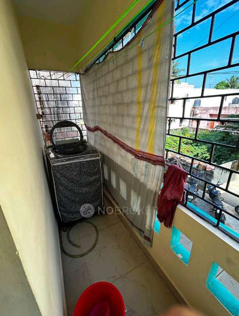 2 BHK Flat In Ishwarya Apartment For Sale  In Nanmangalam