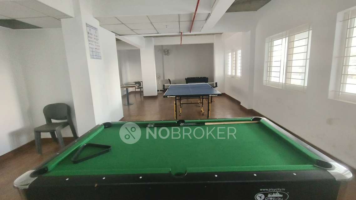 2 BHK Flat In Visalakshi Prakruthi For Sale  In Thanisandra Main Road