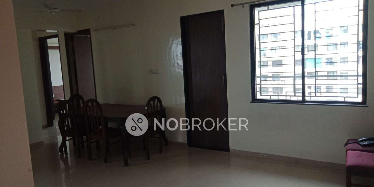 2 BHK Flat In Dreams Elina Building-c Wing Co-op. Housing Society Limited for Rent  In Hadapsar
