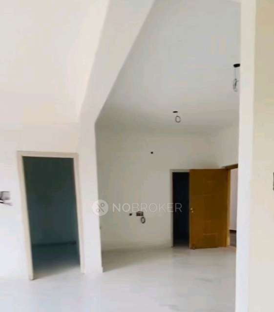 3 BHK Flat In Vasista Royal Heights For Sale  In Gundlapochampally