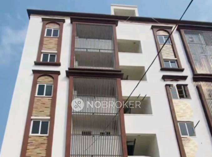 3 BHK Flat In Vasista Royal Heights For Sale  In Gundlapochampally