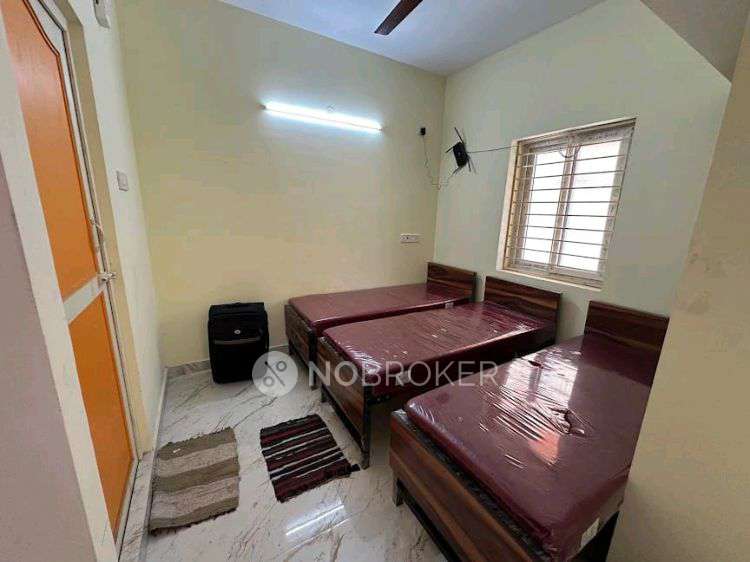 PG for Boys in Egattur 