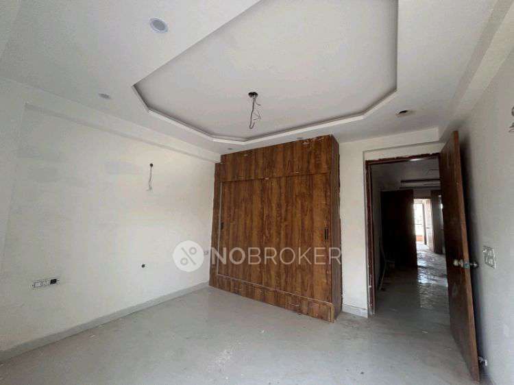 3 BHK Flat For Sale  In G23c+mw2, Nihali Colony, Sector 110, Gurugram, Haryana 122017, India