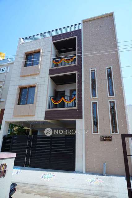 4+ BHK Flat For Sale  In Kothanur