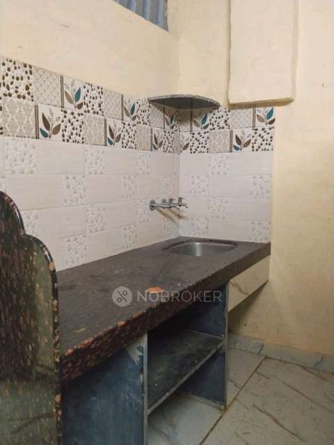 1 BHK House for Rent  In 65q7+wgf, Mukund Nagar, Ulhasnagar, Maharashtra 421002, India