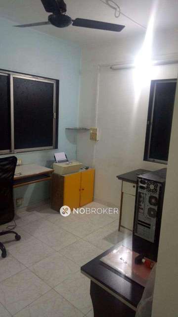 1 RK Flat In Chandralok Chs For Sale  In Mulund East