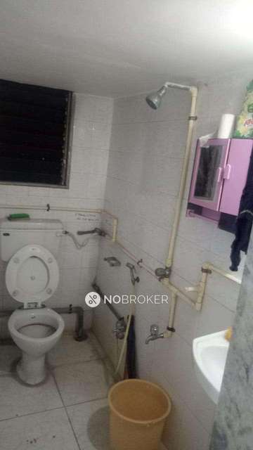 1 RK Flat In Chandralok Chs For Sale  In Mulund East