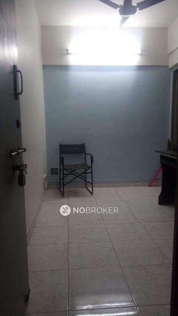 1 RK Flat In Chandralok Chs For Sale  In Mulund East