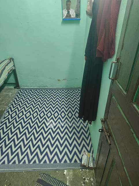 4 BHK House For Sale  In Hafeezpet