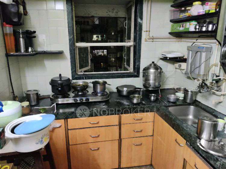 1 BHK Flat In Link Palace for Rent  In Malad West
