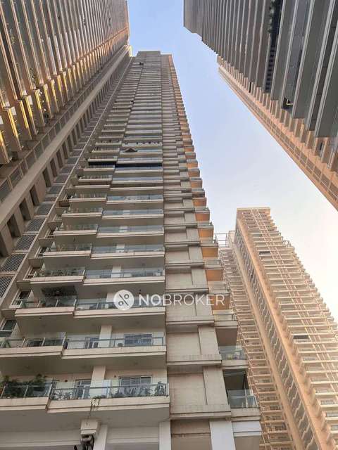 3 BHK Flat In Omkar Altamonte For Sale  In Malad East