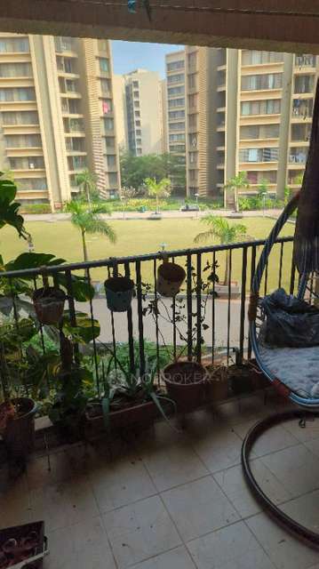 2 BHK Flat In Brooklym For Sale  In Brooklyn Pride World City