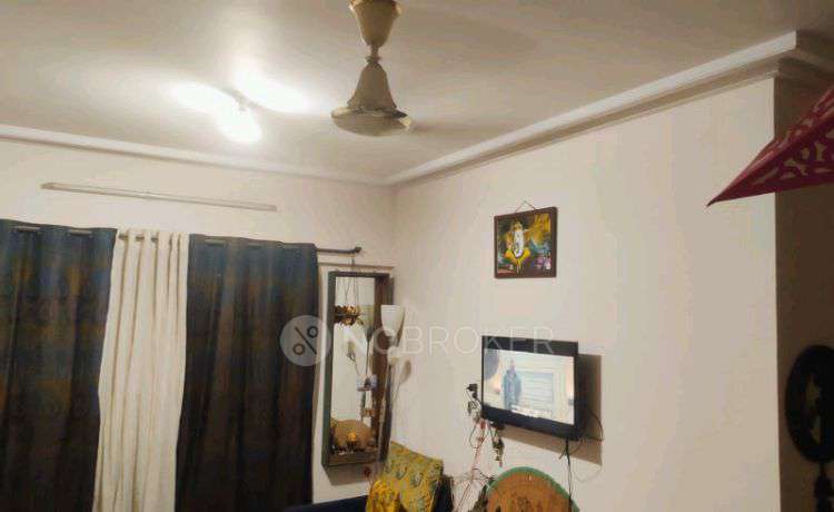 2 BHK Flat In Bhoomi Valley for Rent  In Kandivali East