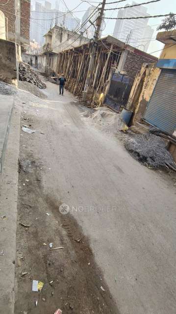 Shop in Ram Ji Apartment, Noida for Rent 