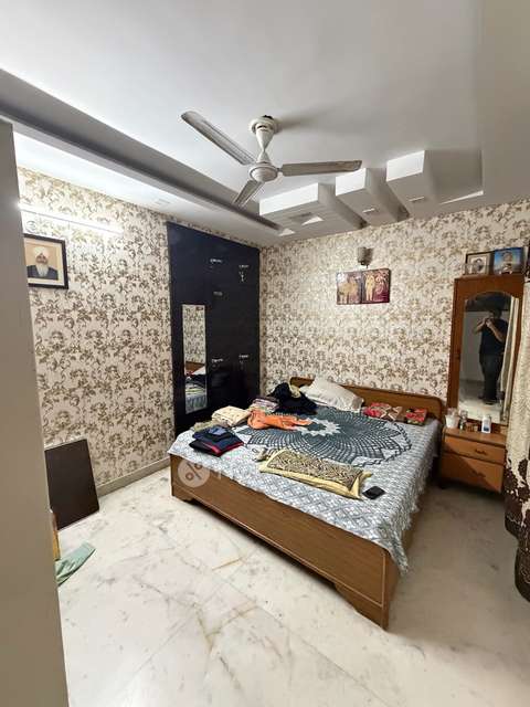 3 BHK Flat For Sale  In C-43, New Govindpura, Krishna Nagar