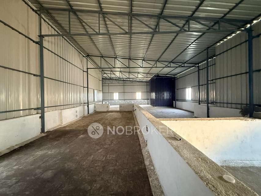Godown/Warehouse in Karayanchavadi, Chennai for Rent