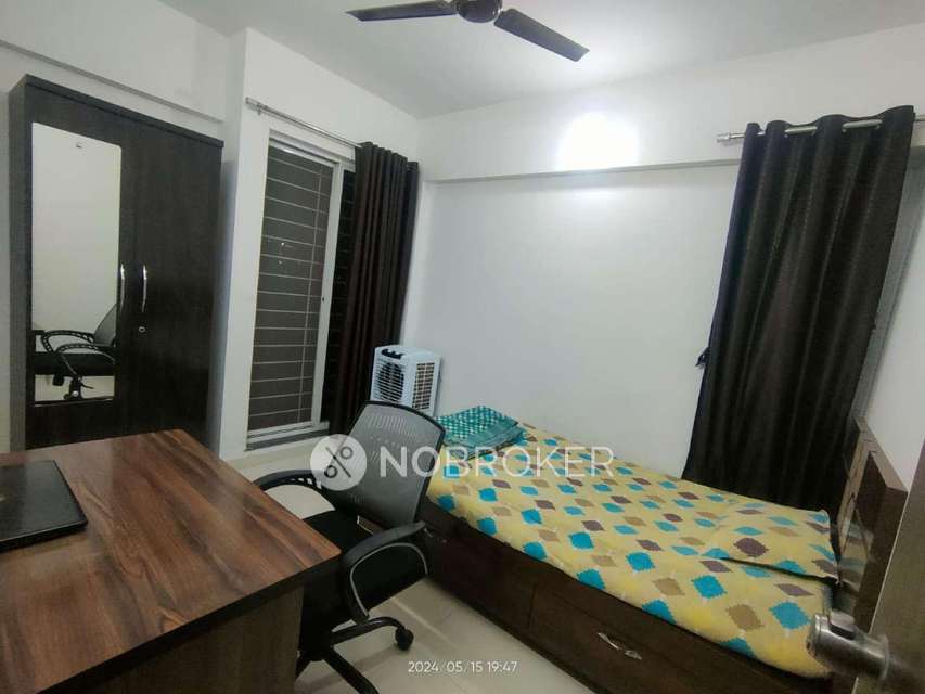 2 BHK Flat In Majestique Memories For Sale  In Mohammadwadi,